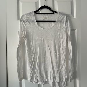 Long sleeve white top